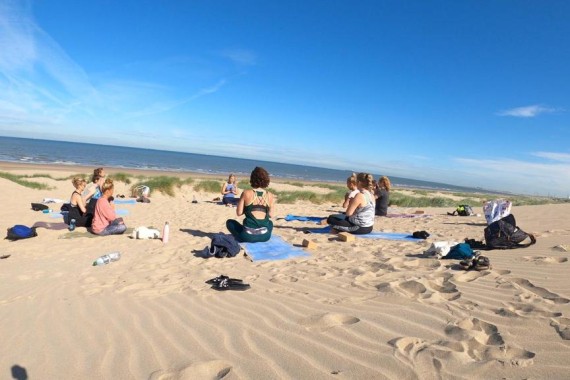 camping de lakens wellness yoga yogaweekend inge strand